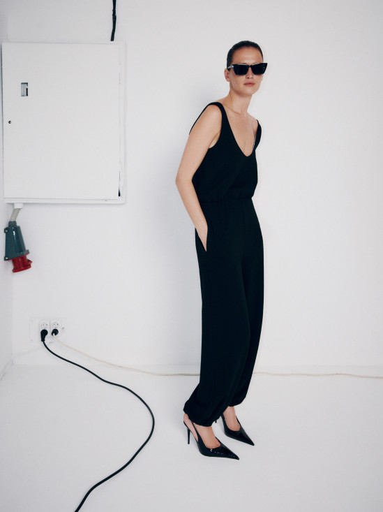 NEW - Wool jumpsuit